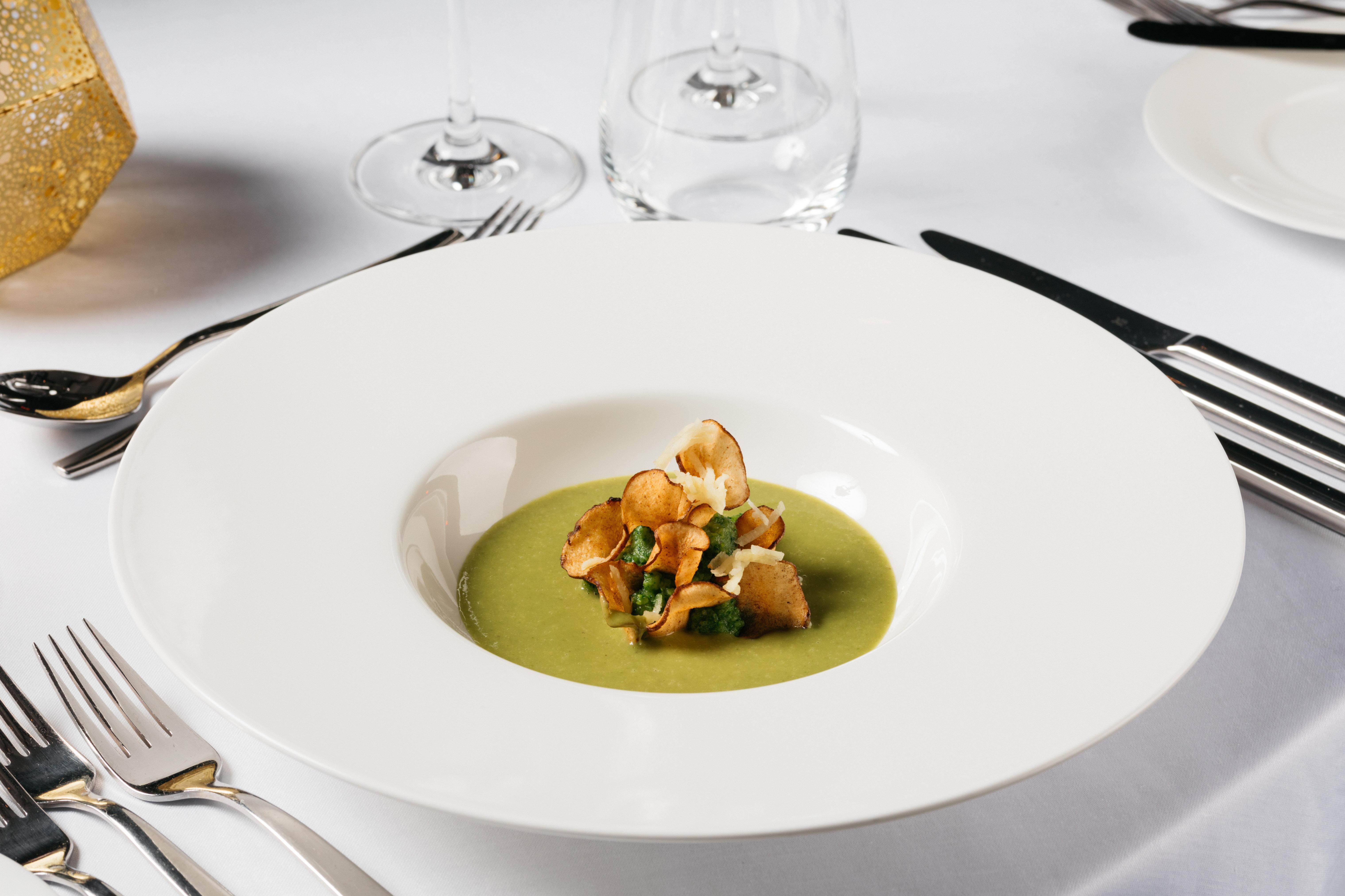Intercontinental - Ljubljana By Ihg Hotel Luaran gambar A soup course