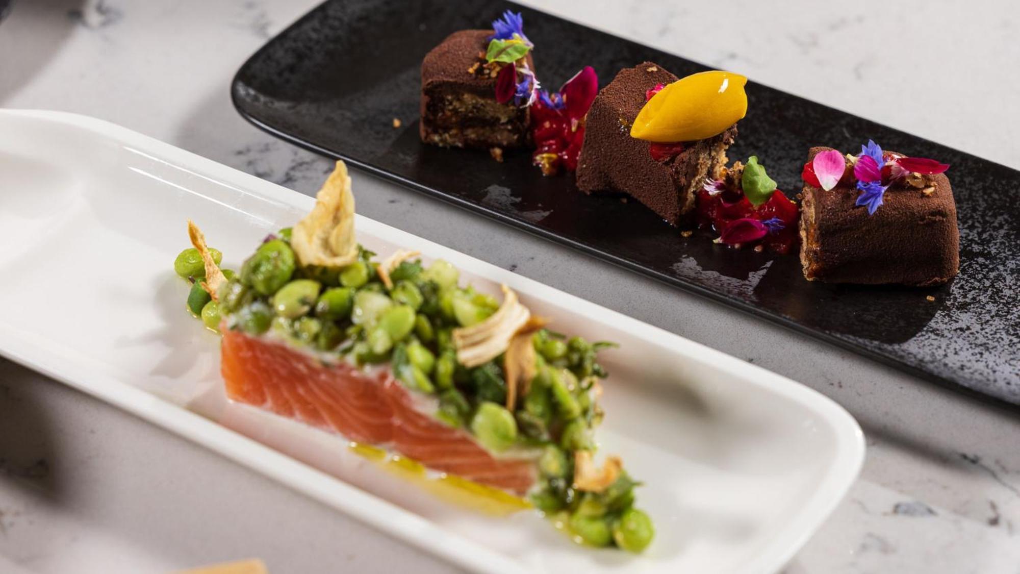 Intercontinental - Ljubljana By Ihg Hotel Luaran gambar Salmon and chocolate