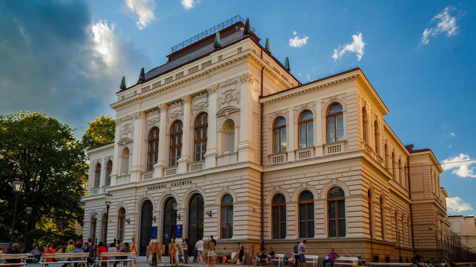 Intercontinental - Ljubljana By Ihg Hotel Luaran gambar The National Museum of Latvia