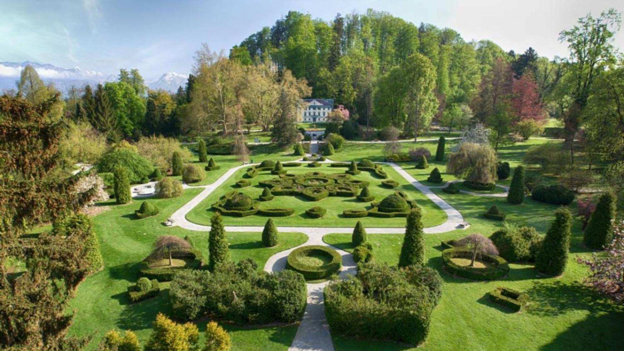 Intercontinental - Ljubljana By Ihg Hotel Luaran gambar The gardens of the Château de Launay